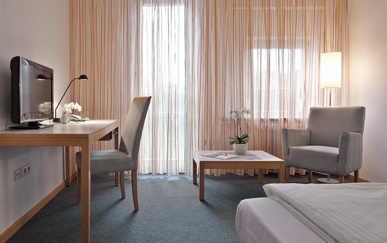 Bfwhotel Und Tagungszentrum Nürnberg Kültér fotó